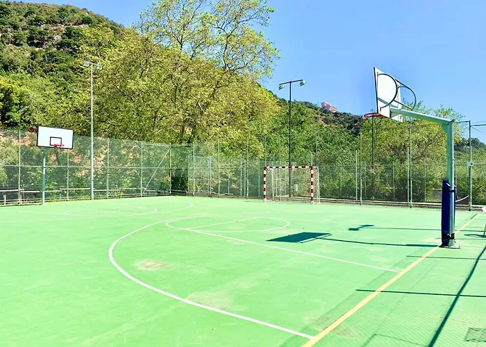 ⭑ Sea Views + Private Beach. What Else? ⭑ Appartement Tossa de Mar
