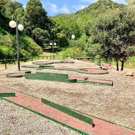 公寓 ⭑ Sea Views + Private Beach. What Else? ⭑