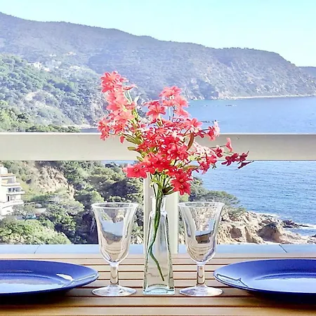 公寓 ⭑ Sea Views + Private Beach. What Else? ⭑