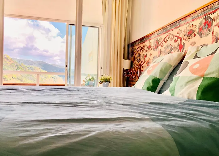 ⭑ Sea Views + Private Beach. What Else? ⭑ *